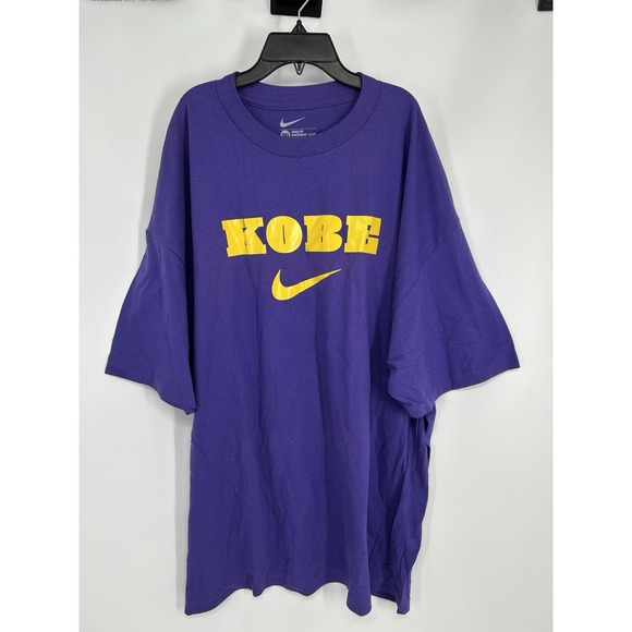 Nike Kobe Bryant Mamba Center Swoosh Spell Out Graphic Tee Short Sleeve Mens 3XL - Picture 1 of 5